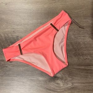 🆕(S) VS Bikini Bottoms